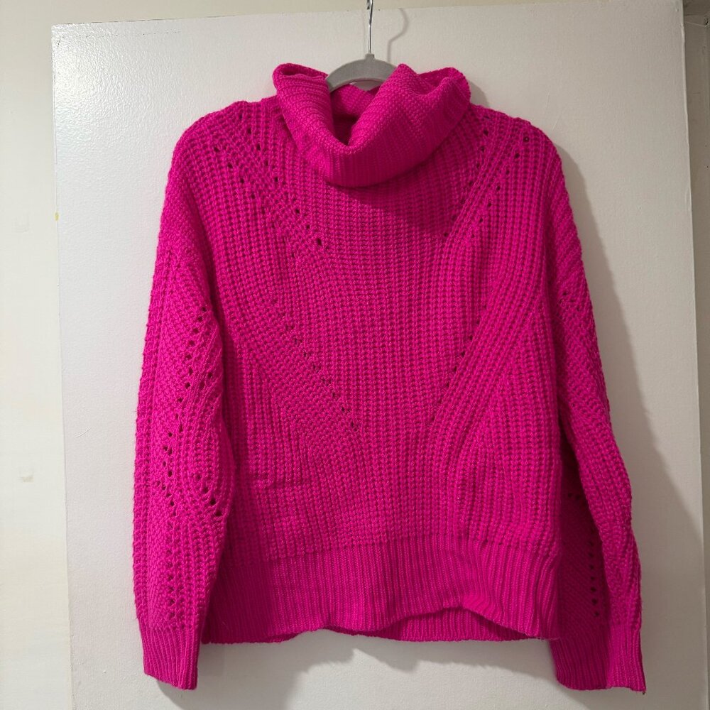 💖 Steve Madden Hot Pink Chunky Knit Turtleneck Sweater – Size M 💖